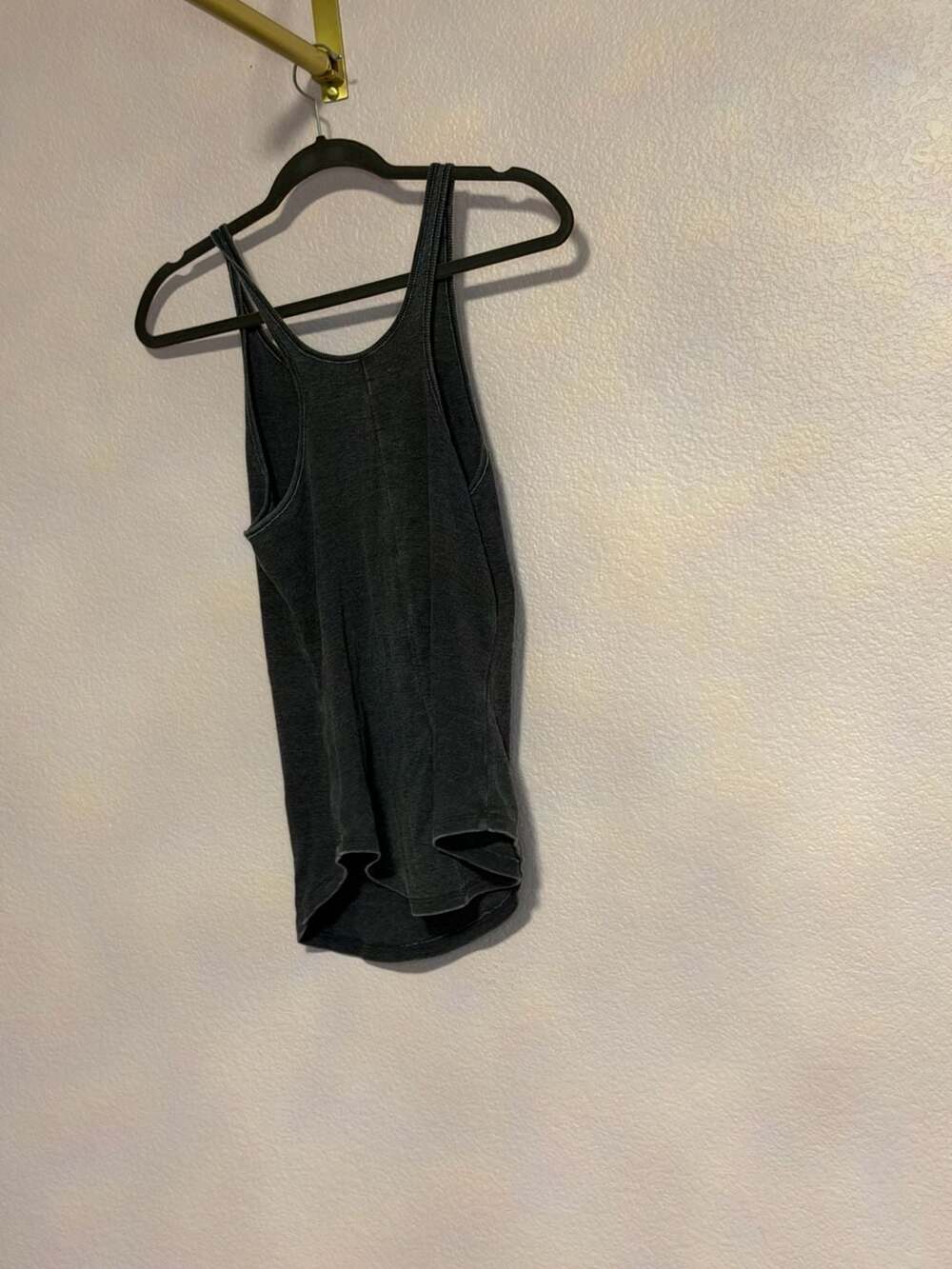 Chaser Tank Top Size M Gray Ribbed Racerback Curved Hem - Picture 2 of 3